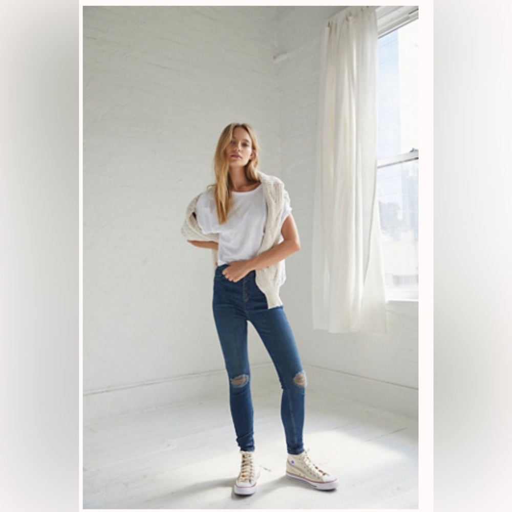 Free People Sabrina Skinny Jeans Dark Wash Button Fly Distressed